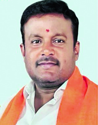 దేశంలో అత్యున్నతమైన ప్రభుత్వ ఉద్యోగాలకు ఎంపిక కావడమంటే 3