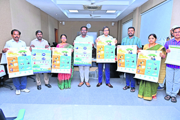 జిల్లా జడ్జిగా భరతలక్ష్మి బాధ్యతల స్వీకరణ 1