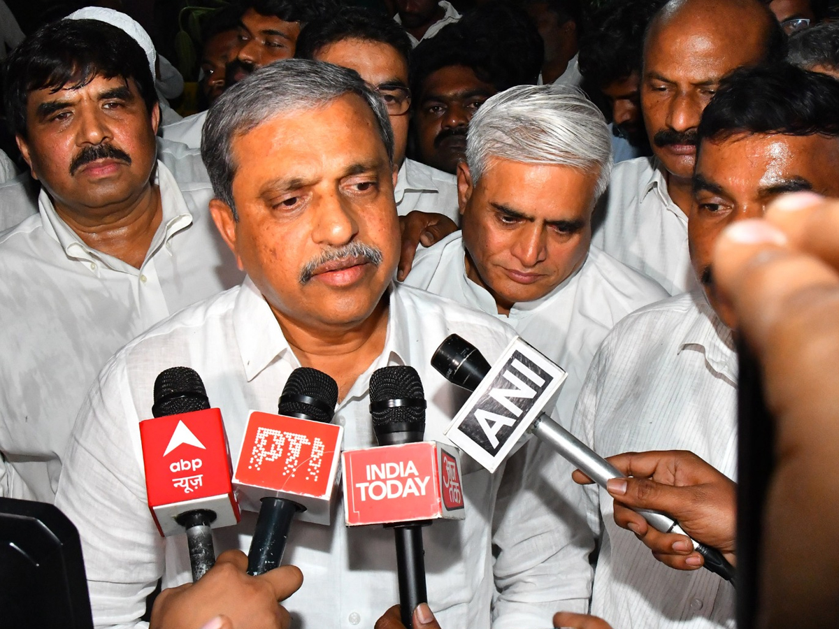 YSRCP candle light rally protest against pahalgam terror attack3