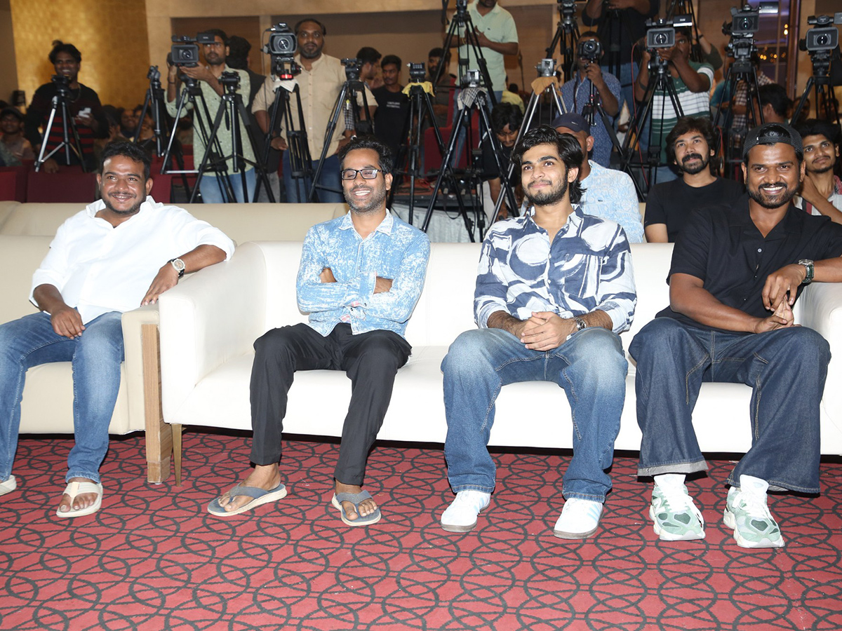 Premalu Fame Naslen Gymkhana Movie Telugu Pre Release Event Photos2
