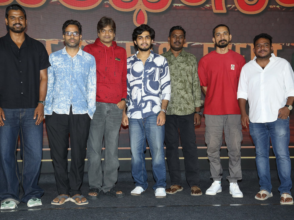 Premalu Fame Naslen Gymkhana Movie Telugu Pre Release Event Photos6