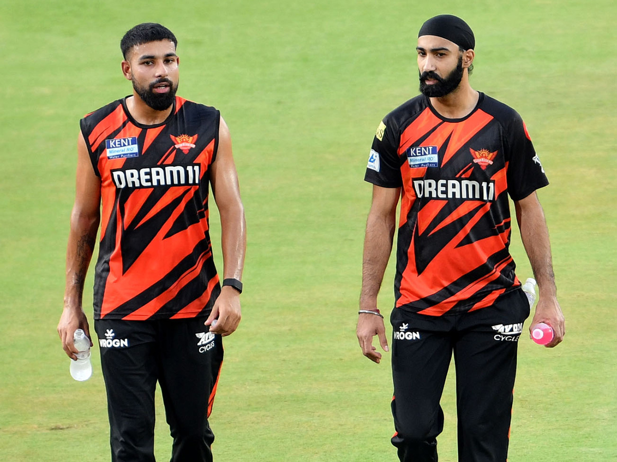sunrisers hyderabad vs mumbai indians match today11