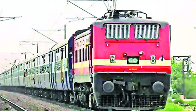 భువనేశ్వర్–యశ్వంత్పూర్ మధ్య ప్రత్యేక రైళ్లు 1