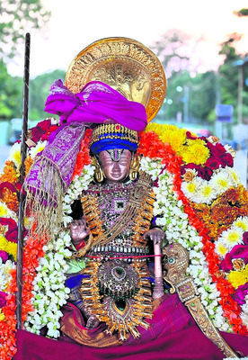 అహోబిలంలో వసంతోత్సవాలు ప్రారంభం1