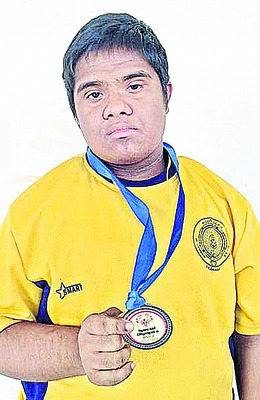 జాతీయస్థాయి పోటీలకు ఎంపికై న ‘తోషిని’1