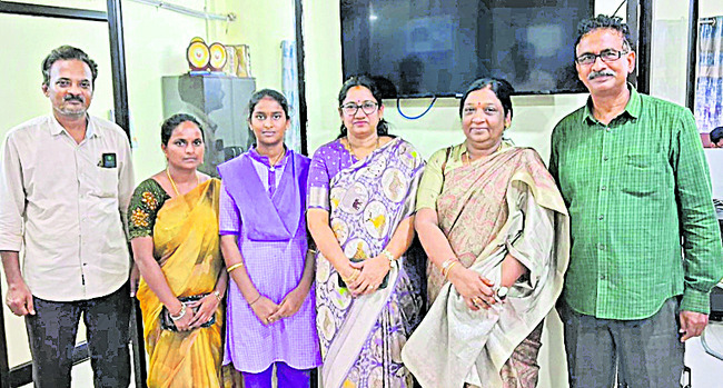 రాష్ట్రస్థాయిలో సత్తా చాటెన్‌ 1