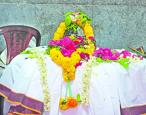 పచ్చ నేతల పైసావసూల్3