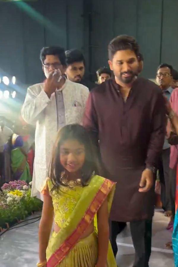Allu Arjun Attends Cousins Wedding Photos4