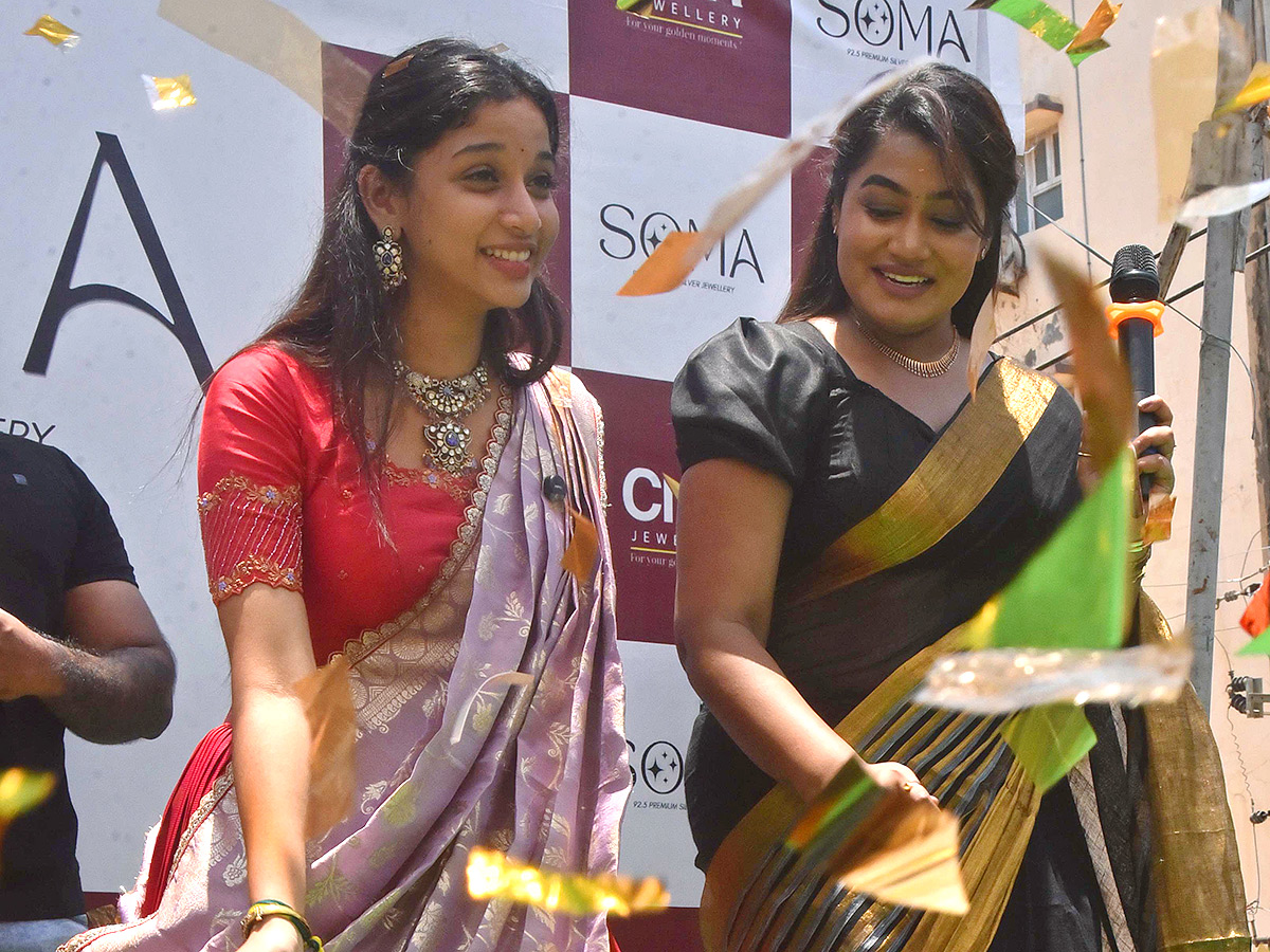 Court movie heroine Sridevi in Nellore Photos3