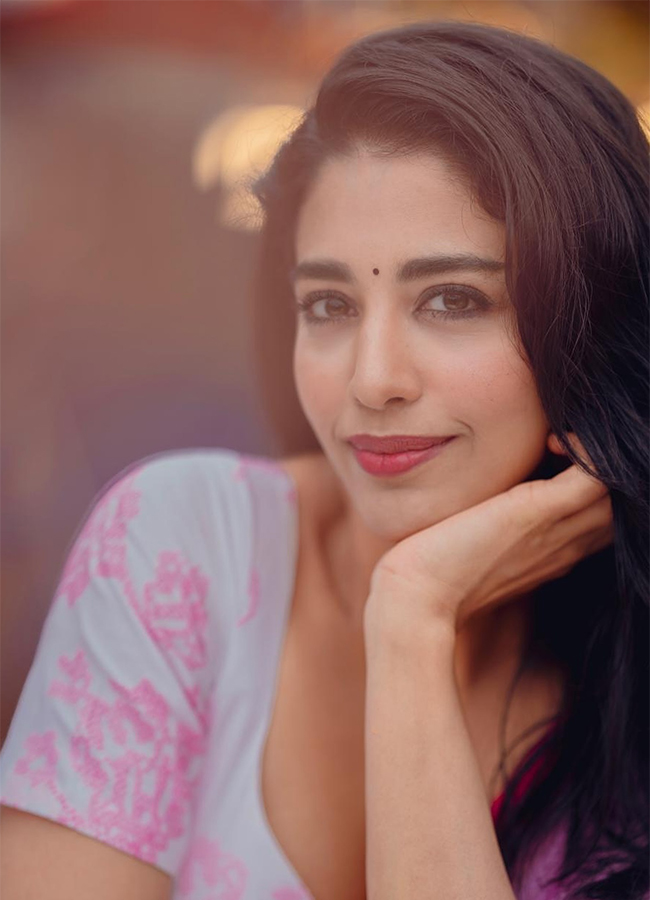 Tollywood Actress Daksha Nagarkar Latest photos16