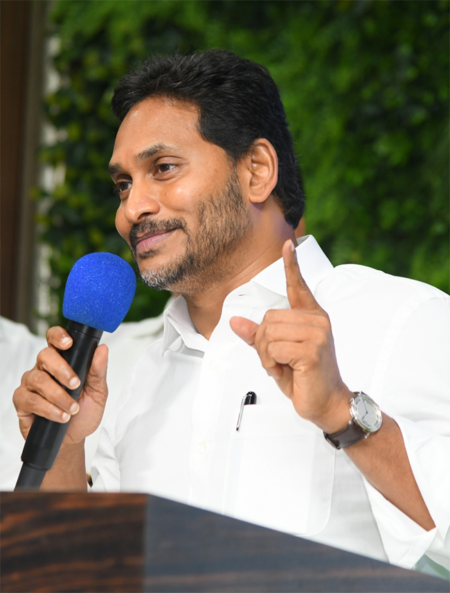 YS Jagan Key Meeting with Local Body Representatives Photos11