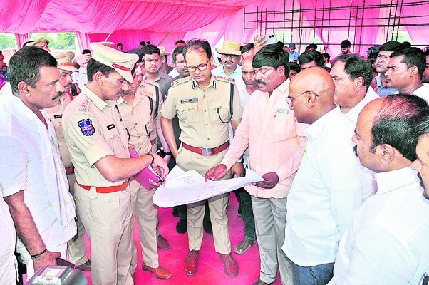 చేతకాని దద్దమ్మ కాంగ్రెస్‌ ప్రభుత్వమిది.. 1