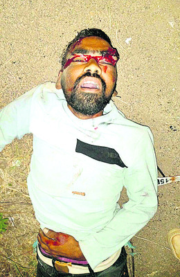 చెరువులో గల్లంతైన వ్యక్తి శవమై..1