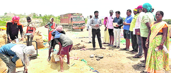 న్యాయ వ్యవస్థపై   నమ్మకం పెంచాలి
1