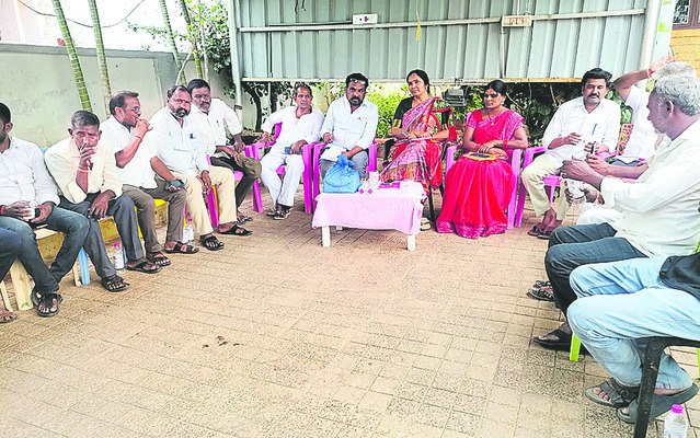 కాంగ్రెస్‌ పతనం ప్రారంభం 
2