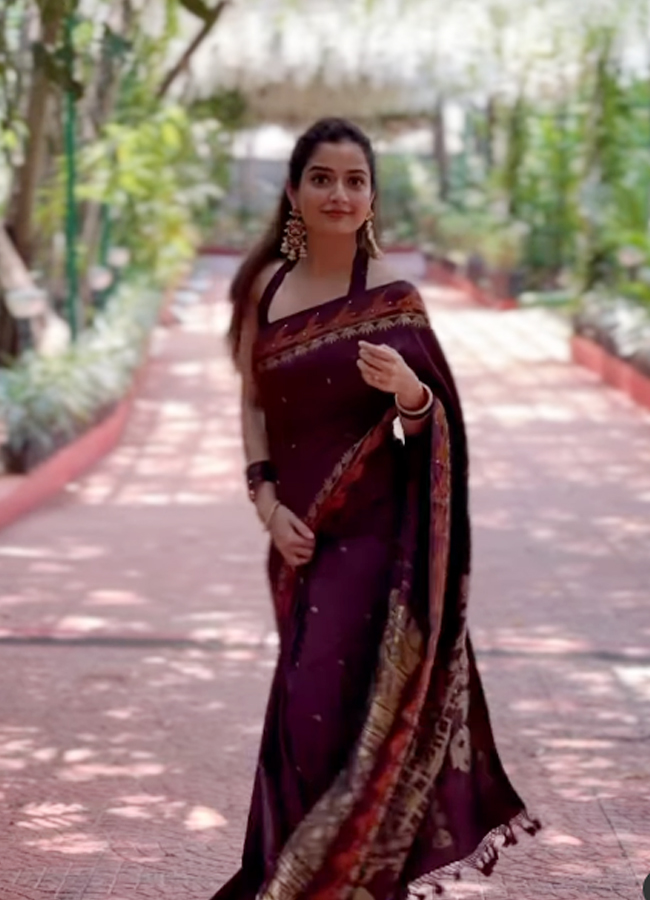 Ashika Ranganath in saree photos12