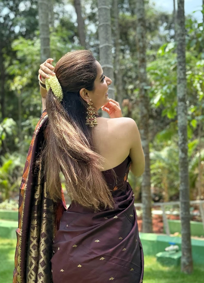 Ashika Ranganath in saree photos4