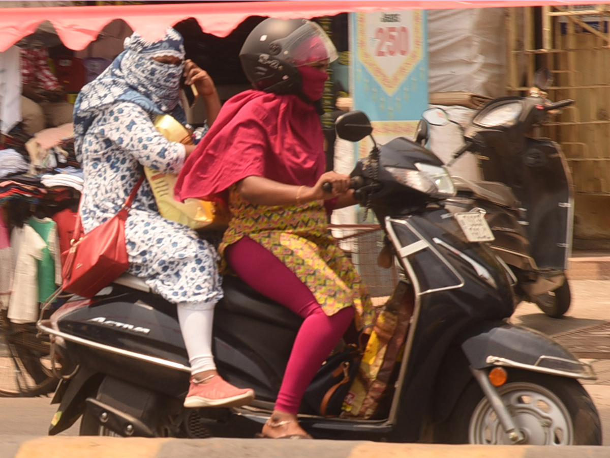 Rise in day temperatures in telugu state photos13