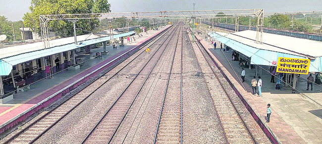 ఈ స్టేషన్లో రైళ్లు ఆగవు1