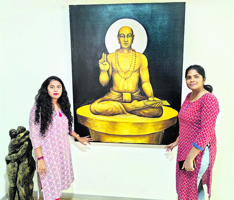 అలరిస్తున్న పెయింటింగ్స్ ప్రదర్శన2