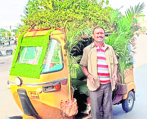 పర్యావరణ ప్రేమికుడు ‘అంజి’1