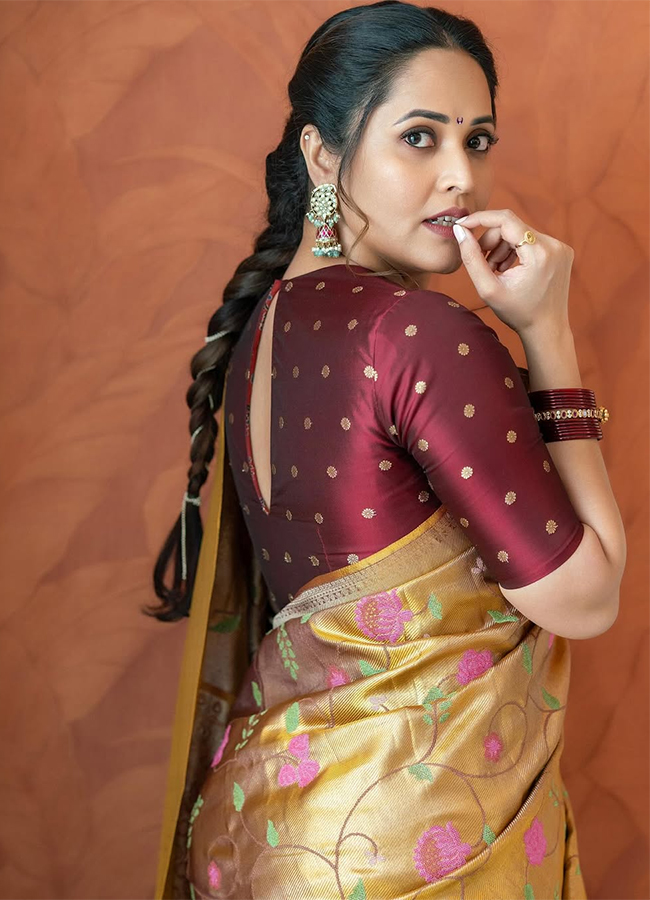 Actress Anasuya Bharadwaj Latest Photos12