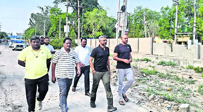 అభివృద్ధి పనుల పరిశీలన 2