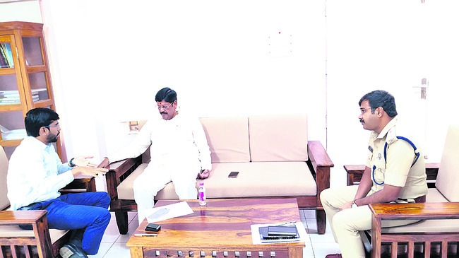 న్యాయాధికారులకు చట్టాలపై వర్క్షాప్
3