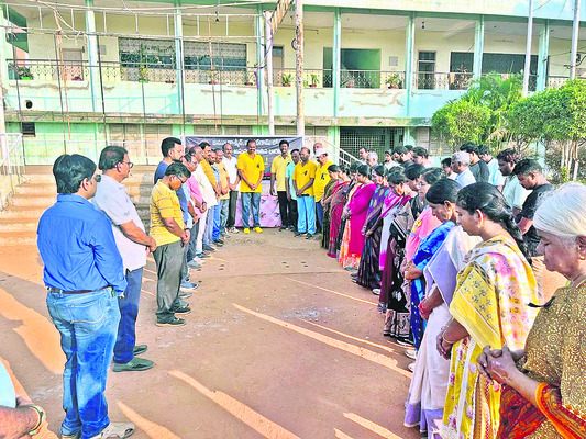 న్యాయాధికారులకు చట్టాలపై వర్క్షాప్
1