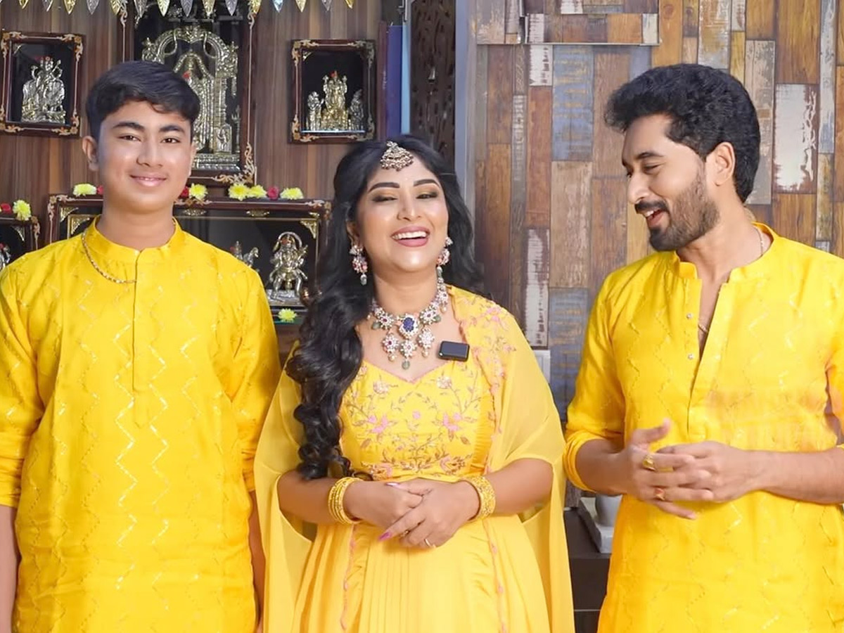 Serials Tv Actors at Nirupam manjula paritala son dhoti function Photos12