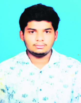 ఆదర్శం.. ఆ అధికారి1