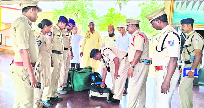 ప్రశాంతంగా ‘గురుకుల’ పరీక్షలు 2