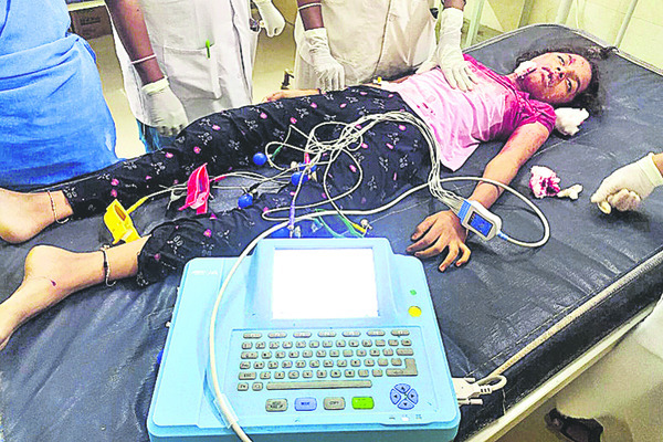 వికారాబాద్ జిల్లాలో ఘోర రోడ్డు ప్రమాదం 1
