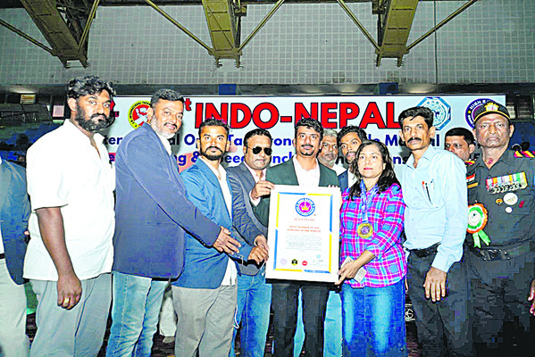 ఉత్సాహంగా తైక్వాండో, కరాటే పోటీలు 1