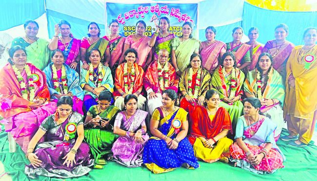 ఆత్మీయ పలకరింపులు.. మధుర స్మృతులు1