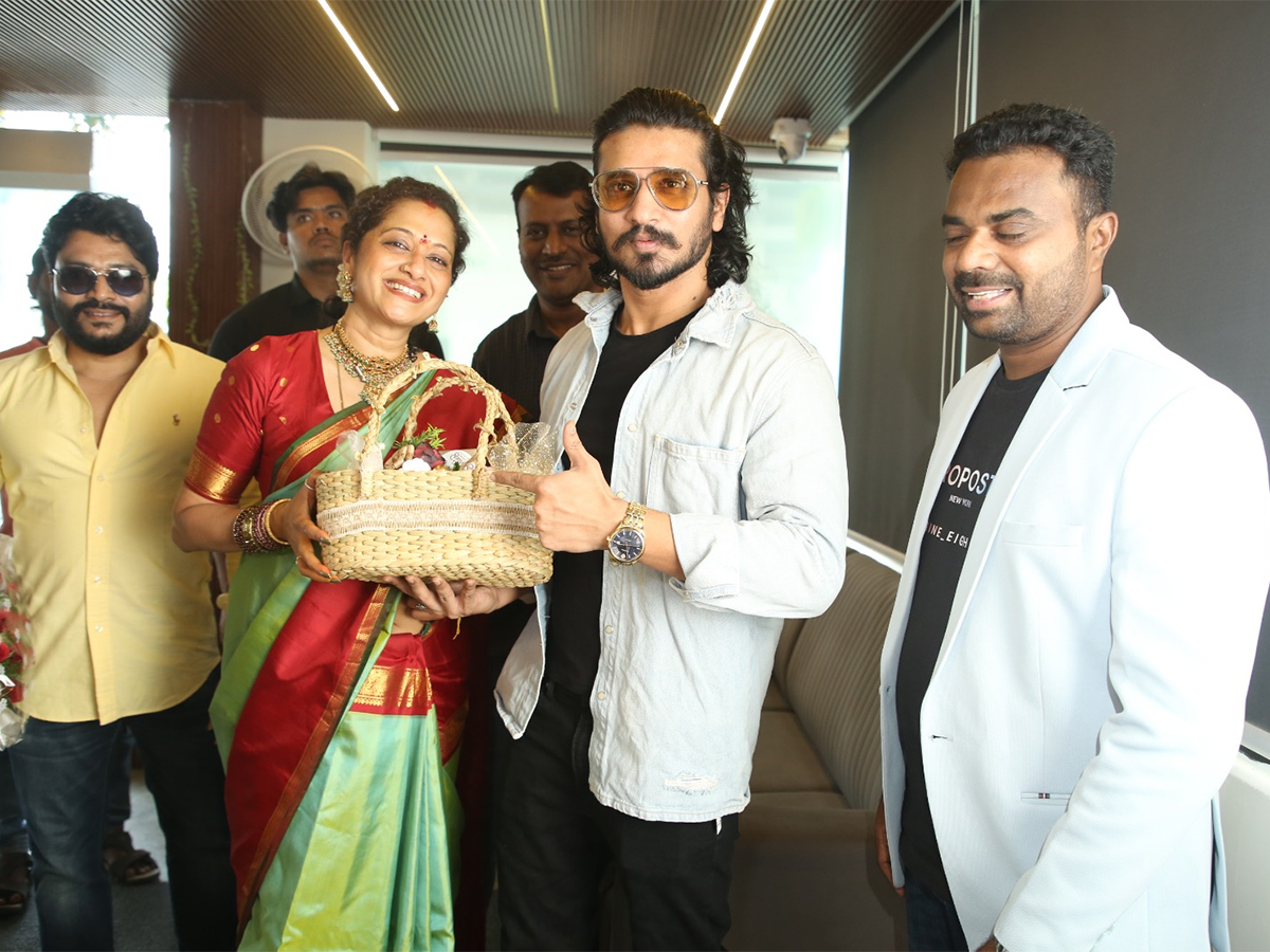 Actress Anita Chaudhary Mug Stories Cafe and Kitchen launched Photos1