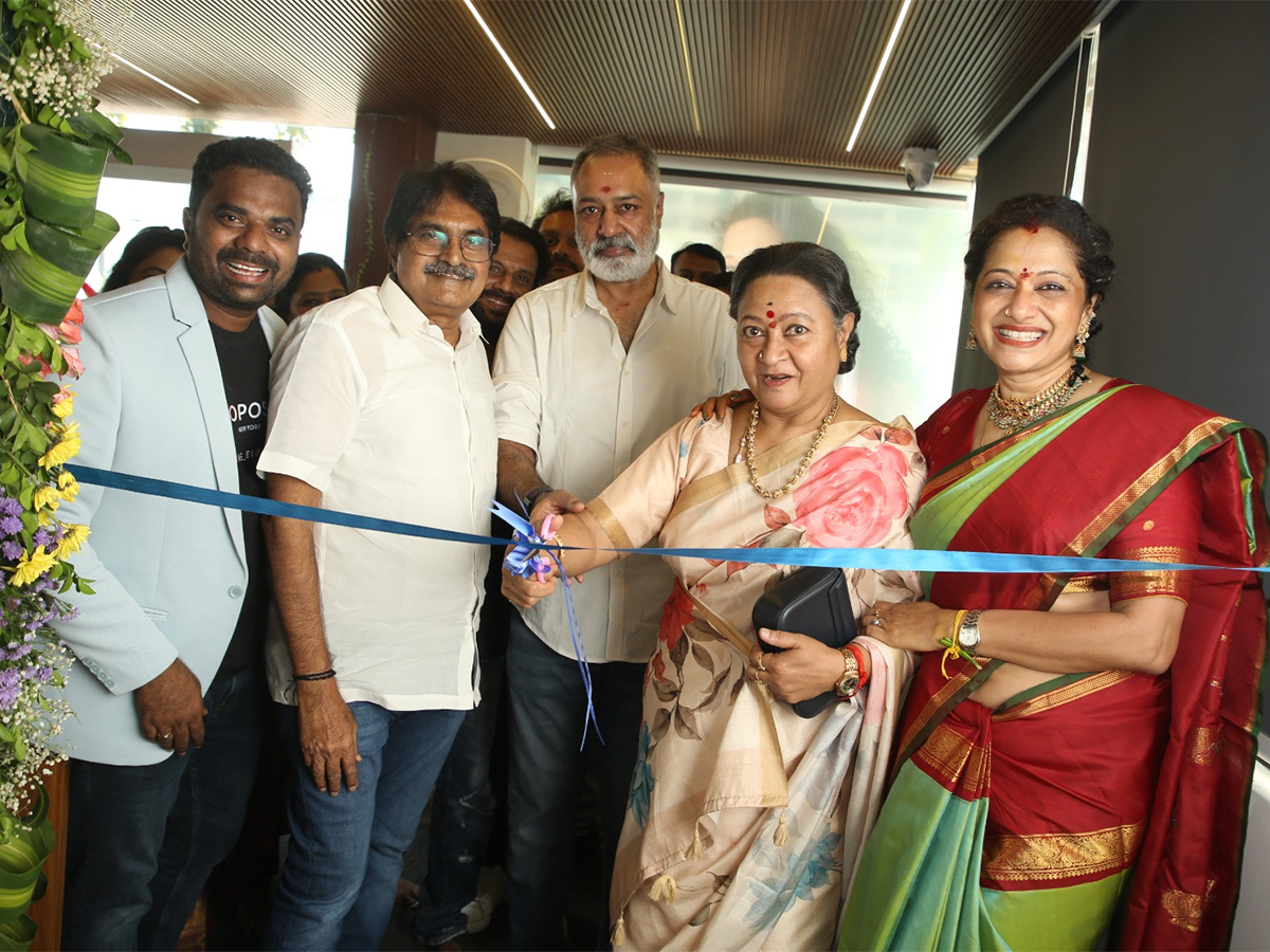 Actress Anita Chaudhary Mug Stories Cafe and Kitchen launched Photos8