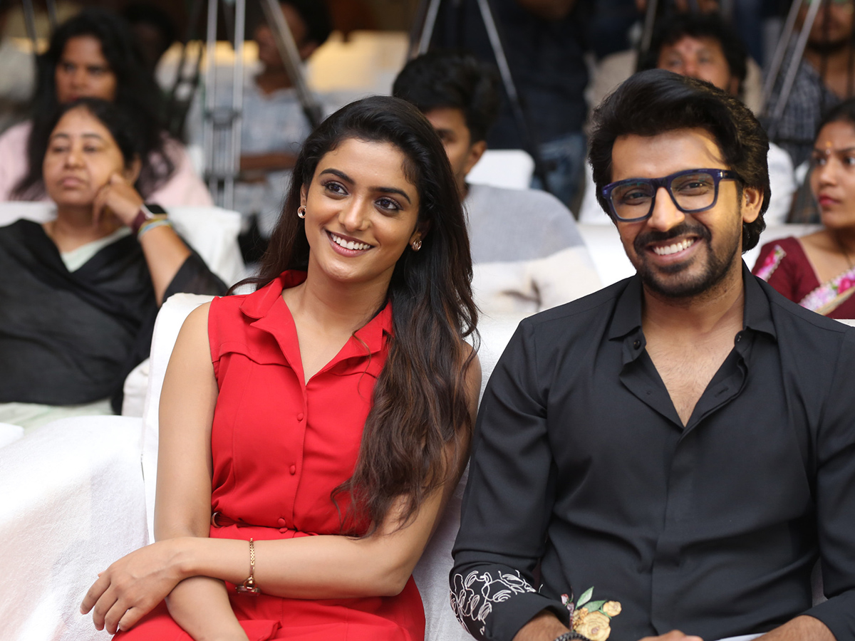 Sarangapani Jathakam Funtastic Success Meet Photos12