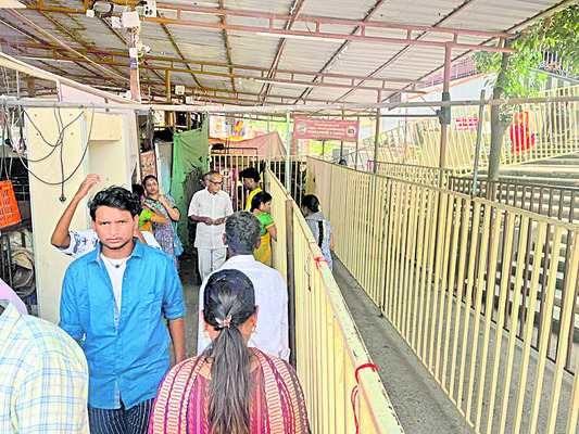 దుర్గగుడి భద్రత ప్రశ్నార్థకం 1