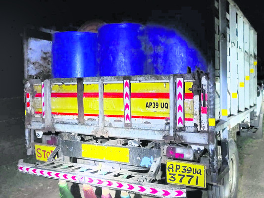 చేపల సాగులో కోడి వ్యర్థాలు 1