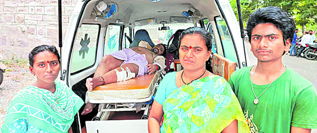 అర్జీదారులతో మర్యాదగా మెలగండి 1