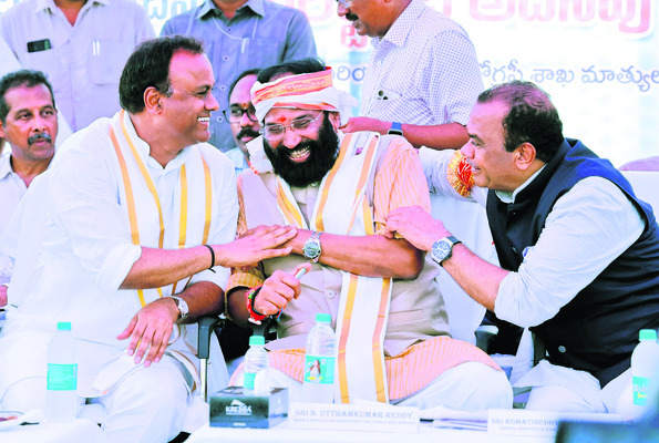 ఉమ్మడి జిల్లాను సస్యశ్యామలం చేస్తాం1