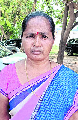 పీజీఆర్ఎస్లో నిరసనల హోరు 4