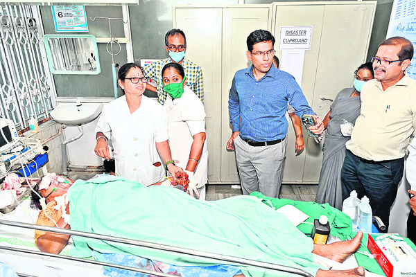 తిరుమలకు వెళ్లి వస్తూ.. తిరిగిరాని లోకాలకు 
5
