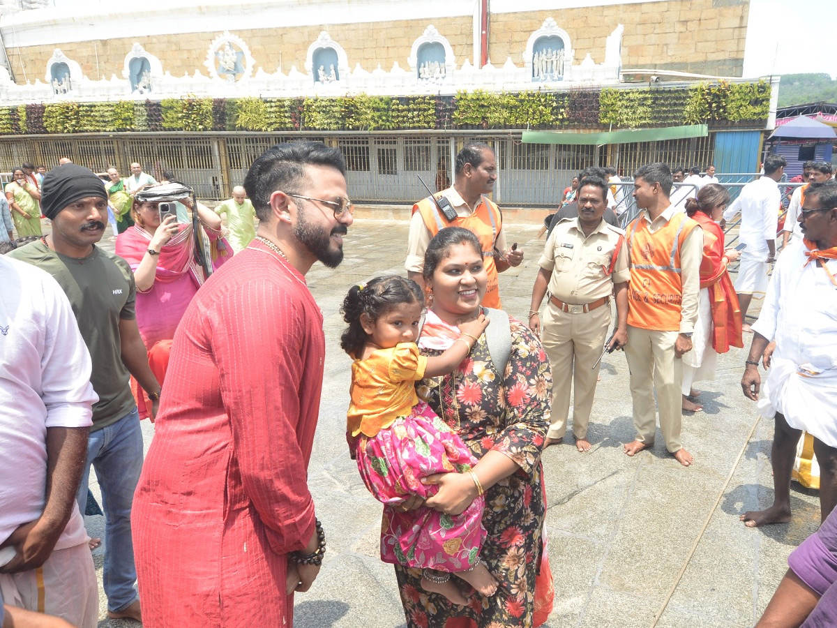 Former Cricketer Sreesanth Visits Tirumala Temple With His Family Photos12