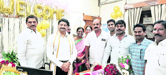 స్వల్పంగా పెరిగిన ఆయిల్‌పాం గెలల ధర 1