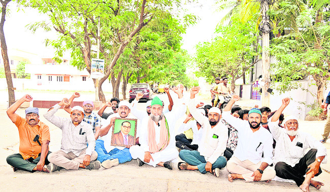 న్యాయం చేయాలని వినతి 1