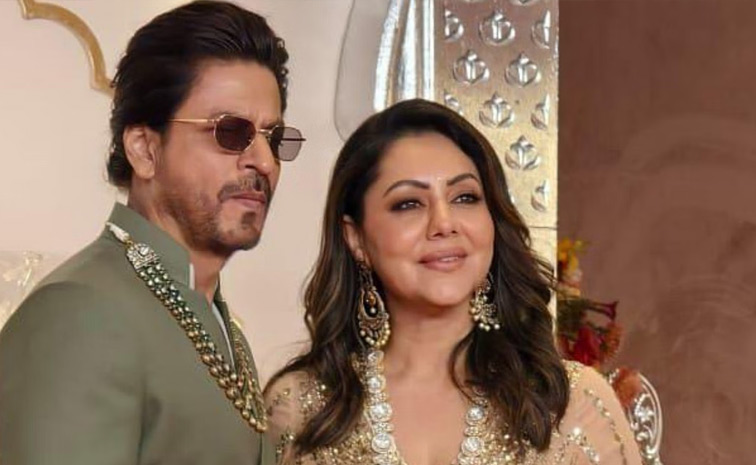 Shah Rukh Khan shifting out of Mannat, Gauri Khan sells Mumbai flat for Rs 11.61 cr Photos10