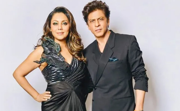 Shah Rukh Khan shifting out of Mannat, Gauri Khan sells Mumbai flat for Rs 11.61 cr Photos4