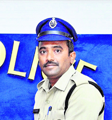 సామాన్యులకు తక్షణ న్యాయం 15